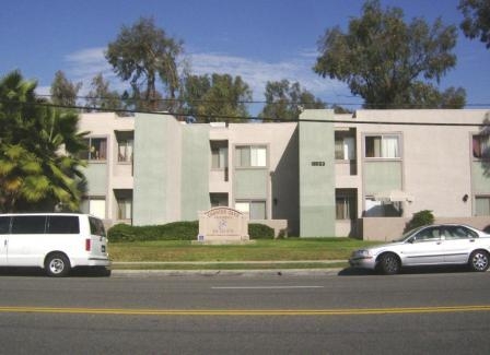 Primary Photo - Charter Oaks Apartments