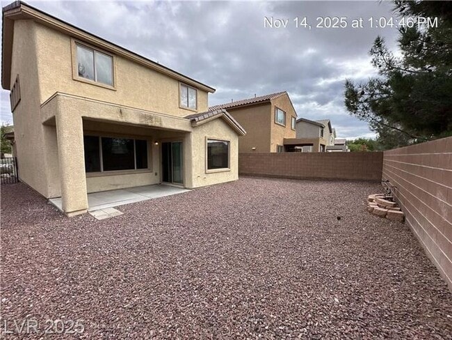 Building Photo - Beautiful 2-story home in the desirable Aliante community!