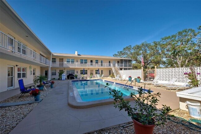 Foto del edificio - 509 W Venice Ave