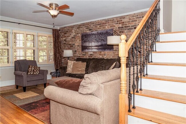 Foto del edificio - 153 Lindbergh Drive NE