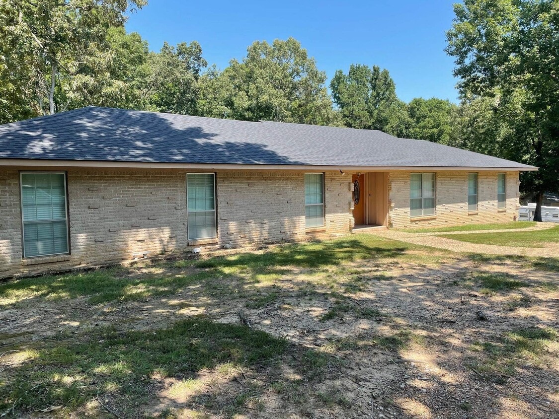703 Valley Vista St, Benton, AR 72019 House Rental in Benton, AR