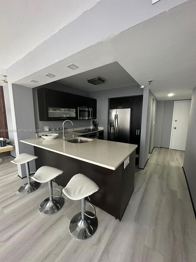 Foto del edificio - 800 N Miami Ave