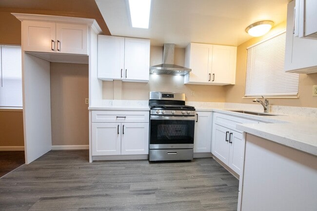 Foto del edificio - 1974 Snyder Ln