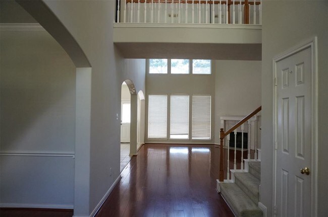 Foto del edificio - 23651 Hawkins Creek Ct