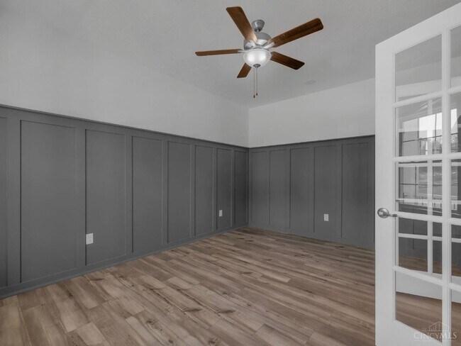 Foto del edificio - 8705 Quietwood Ln