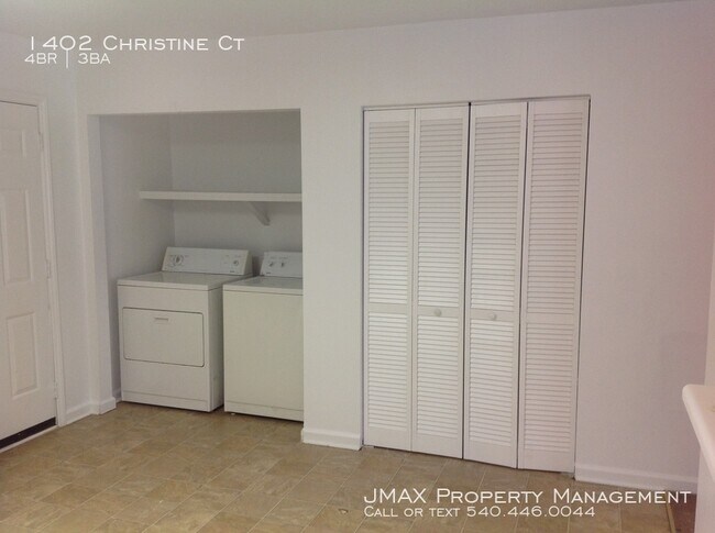 Foto del edificio - 1402 Christine Ct