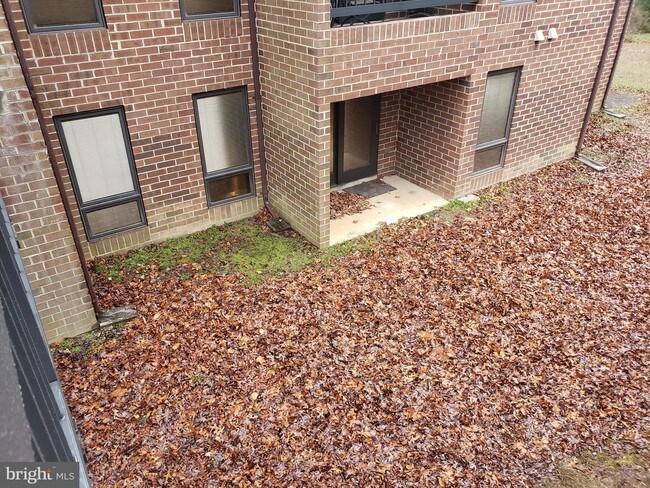 Building Photo - 44792 Locust Ridge Ct