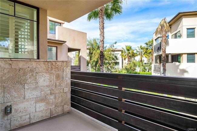 Building Photo - 5828 S Sparrow Ct