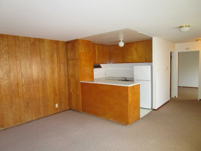 Building Photo - 2470 Fulton St