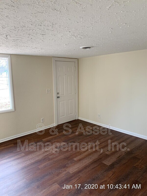 Building Photo - 4016 Ingham St