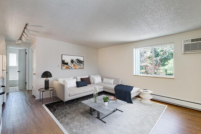 Foto del edificio - 1280 Clayton St. Apartments