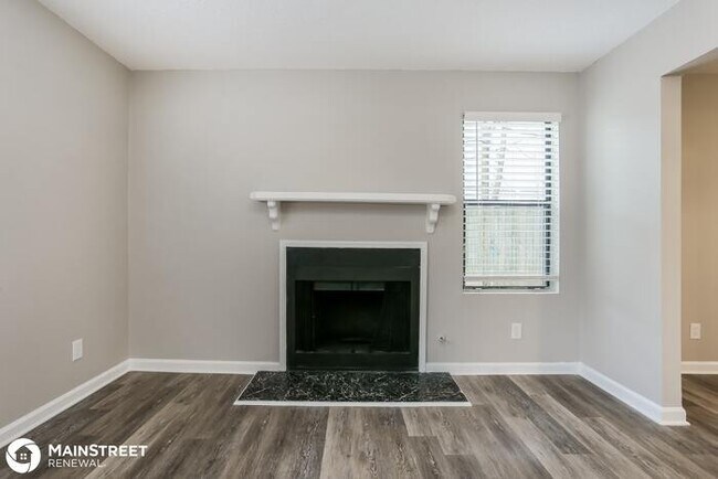 Foto del edificio - 6209 Creekford Ln, Lithonia, GA 30058