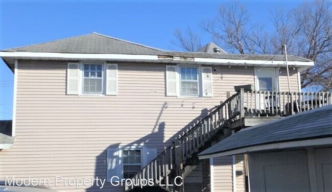 Building Photo - 2 br, 1 bath House - 716 Rogers St