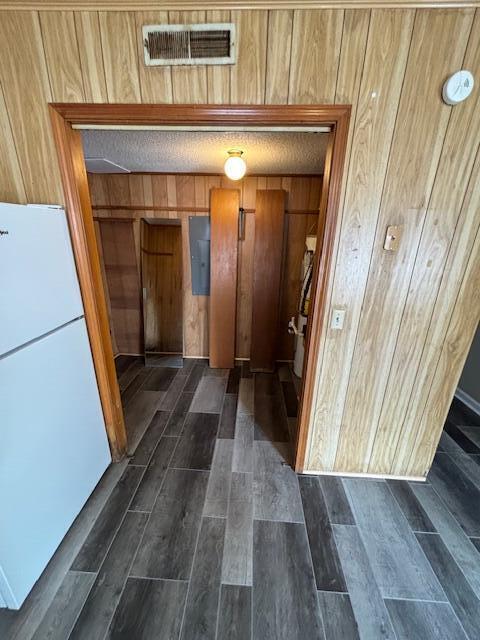 Foto del edificio - 1090 N Guignard Dr