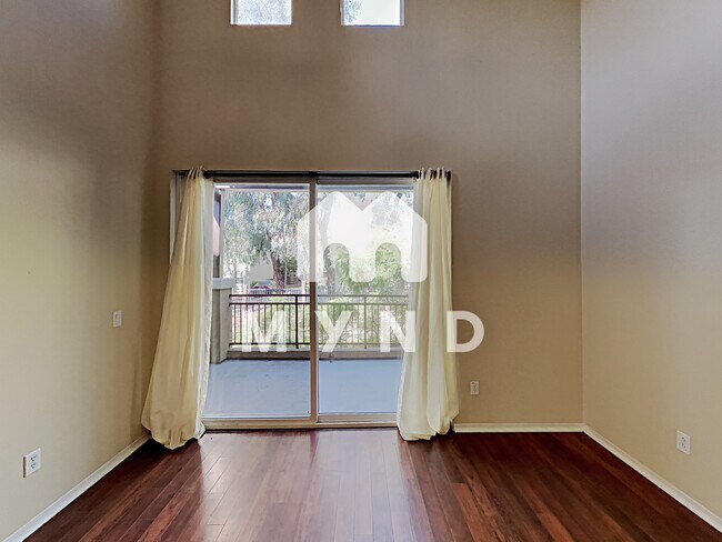 Building Photo - 5412 Zeil Pl