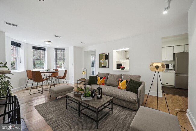 Foto del edificio - 1302 Rhode Island Ave NW