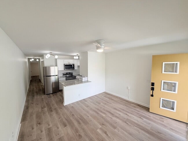 Photo - 2605 Carr St Apartment