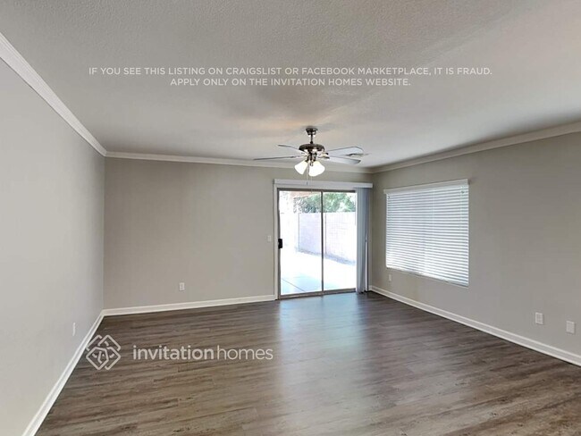 Foto del edificio - 12724 W Voltaire Ave