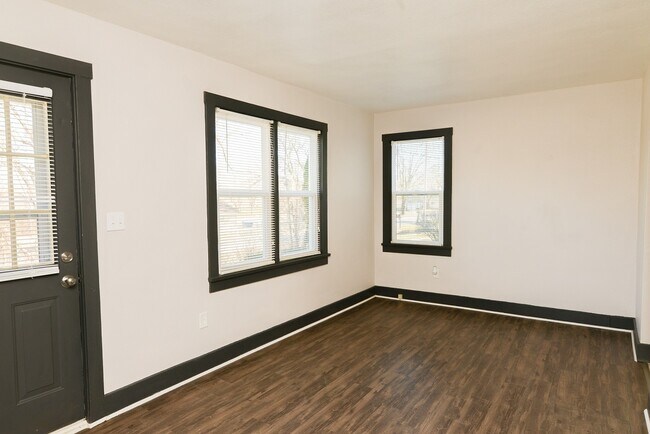 Building Photo - 7125 St Martins Blvd