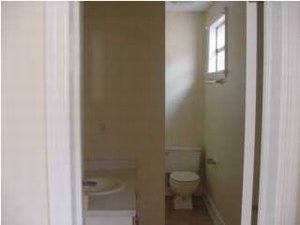 Foto del edificio - 43 Rose Ln