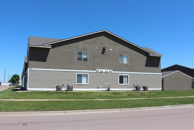 River Run Apartments - Sioux Falls, SD | Apartments.com