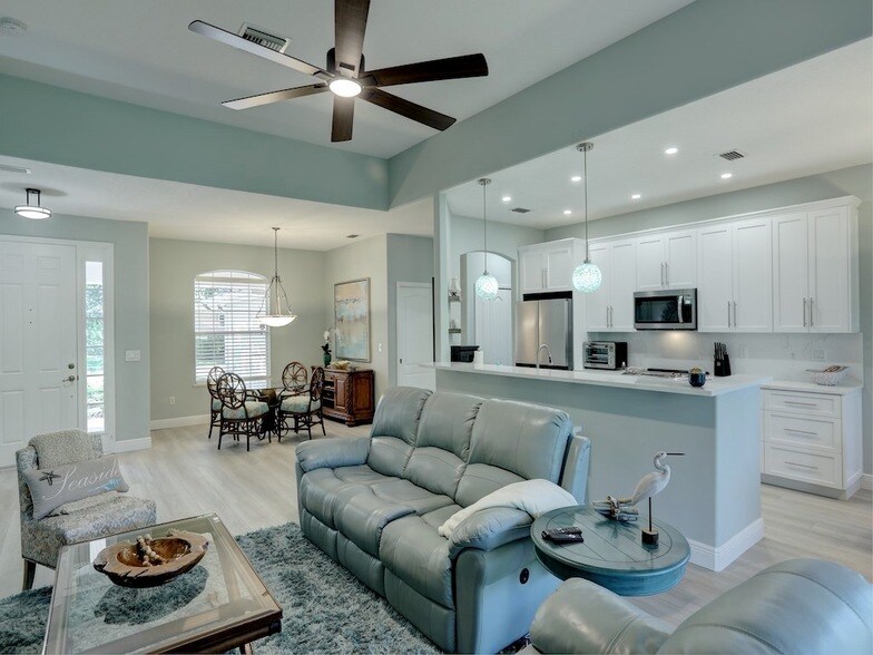 Foto principal - 309 Swallowtail Ln