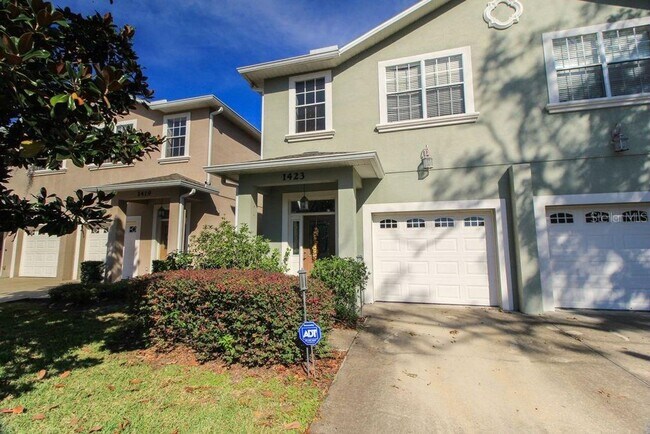 Foto del edificio - 1423 Lake Highland Dr