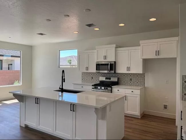 Building Photo - 3076 E Lavatera Dr