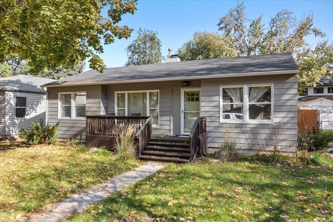 Building Photo - 2600 N 29th St