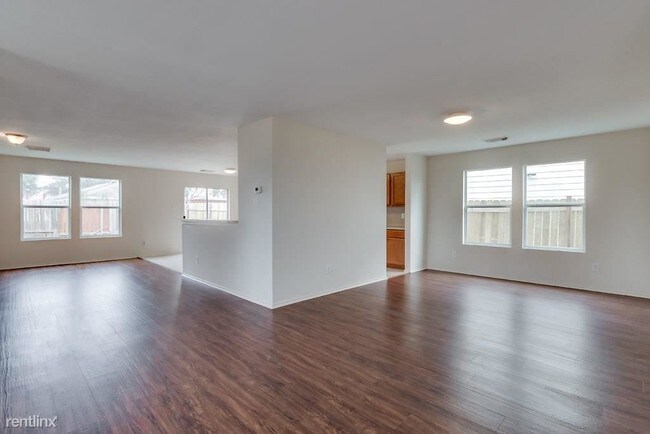 Building Photo - 3 br, 2.5 bath House - 20118 Mountaindale Dr