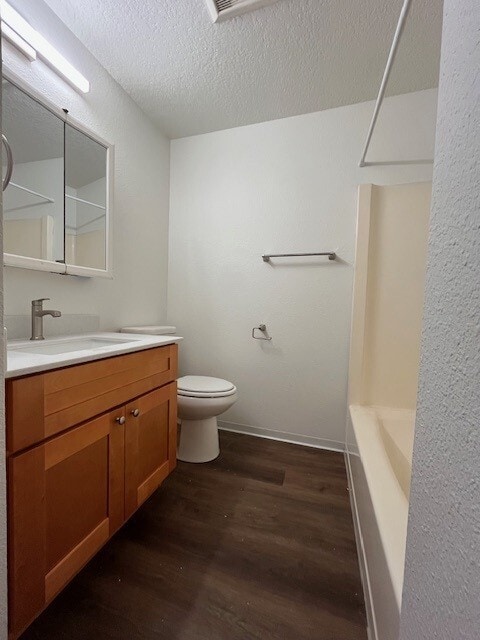 Foto del edificio - Twin Firs - 1 Bedroom - Lynnwood - Renovat...