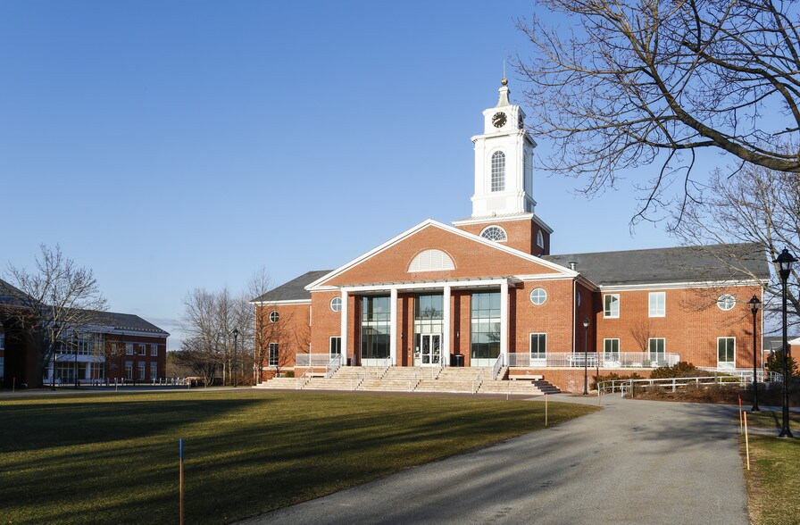 Picture of Bentley College Waltham