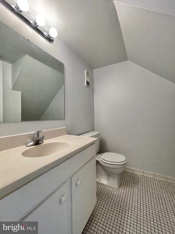 Foto del edificio - 3724 Ingalls Ave