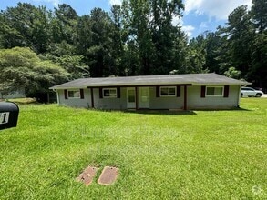 Building Photo - 541 Springwood Dr