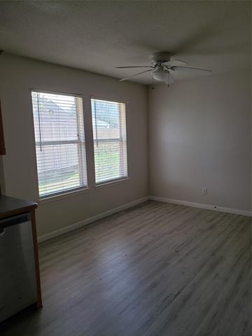 Foto del edificio - 505 Thistle Meade Cir