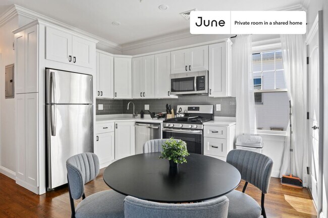 Foto del edificio - Room in Shared 4 bed/1.5 bath home in Somerville