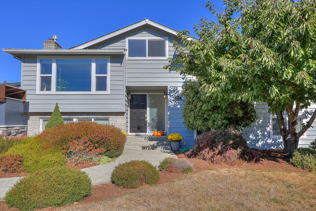 1011 Cascade Dr, Edmonds, WA 98020 House Rental in Edmonds, WA