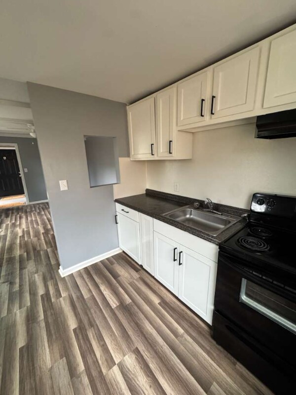 Foto del edificio - 201 Chandler Dr