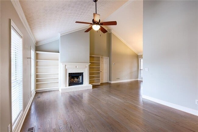 Foto del edificio - 4929 Baker Plantation Way