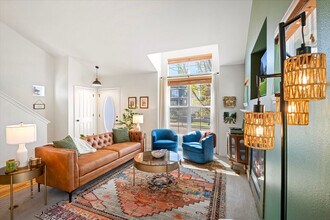 Building Photo - 344 Cajetan St