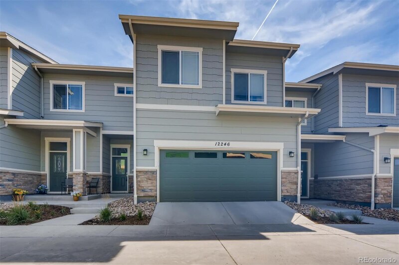 Primary Photo - 12246 Blue Fir Ct