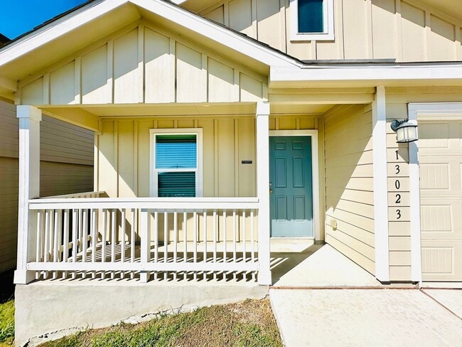 Charming 3-Bedroom, 2.5-Bath Home in the desirable Sage Meadows Community! - Charming 3-Bedroom, 2.5-Bath Home in the desirable Sage Meadows Community!