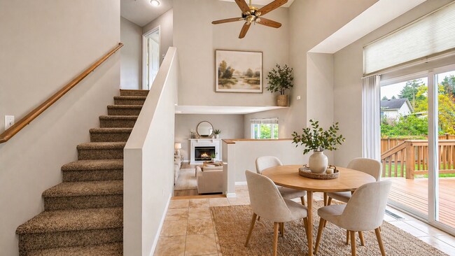 Foto del edificio - Newly Updated 3BR in The Arbors | Private Long Lake Access + Large Deck