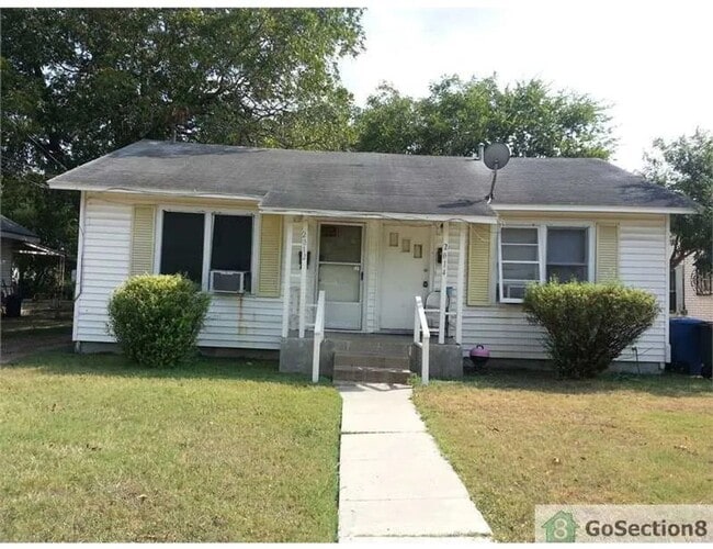 Charming 2-Bedroom Home Near Downtown San ... - Charming 2-Bedroom Home Near Downtown San ...