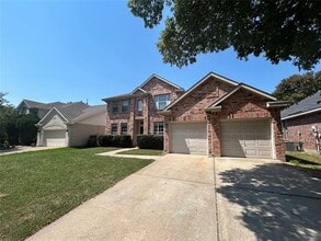 Building Photo - 4853 Gloucester Dr