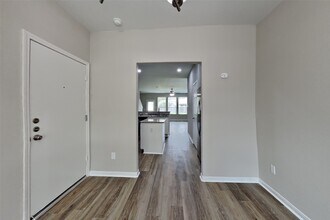 Building Photo - 15214 Taos Creek Ct