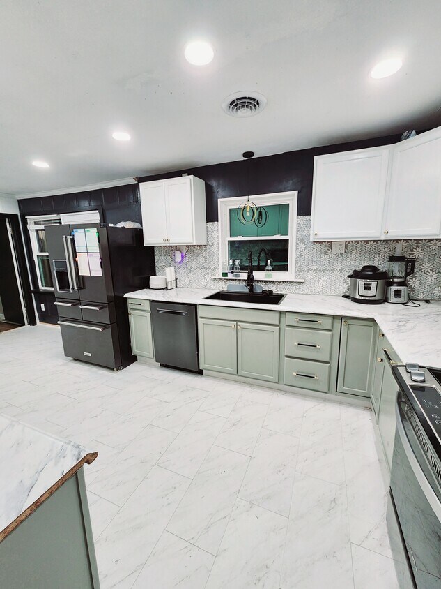 Foto principal - 3106 Mowles Rd
