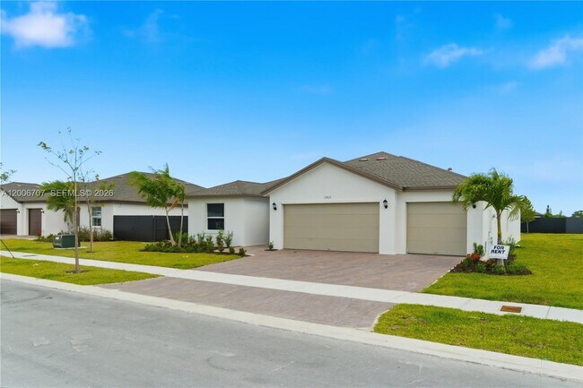 Foto del edificio - 17435 SW 285th St