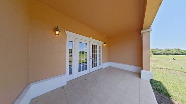 Building Photo - Beautiful Condo with Golf Course Views