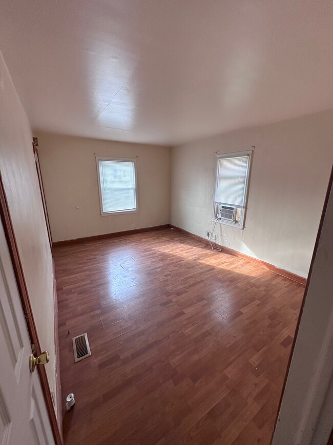 Living Room - 339 E Bruce Ave